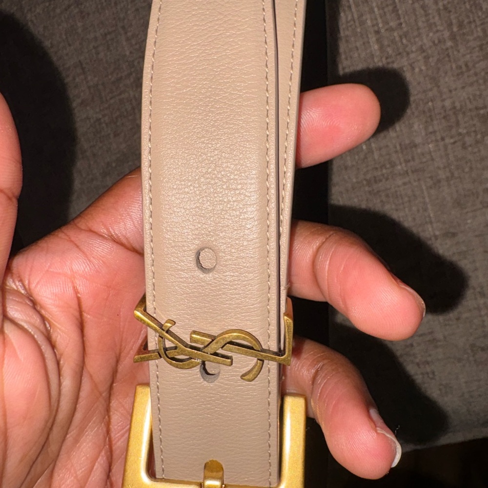 Saint Laurent YSL Cassandre Square Buckle Belt Beige Calfskin Italy — AUTHENTIC - Picture 11 of 12